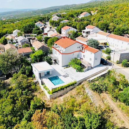Rooms & App Minka Jadranovo Εξωτερικό φωτογραφία
