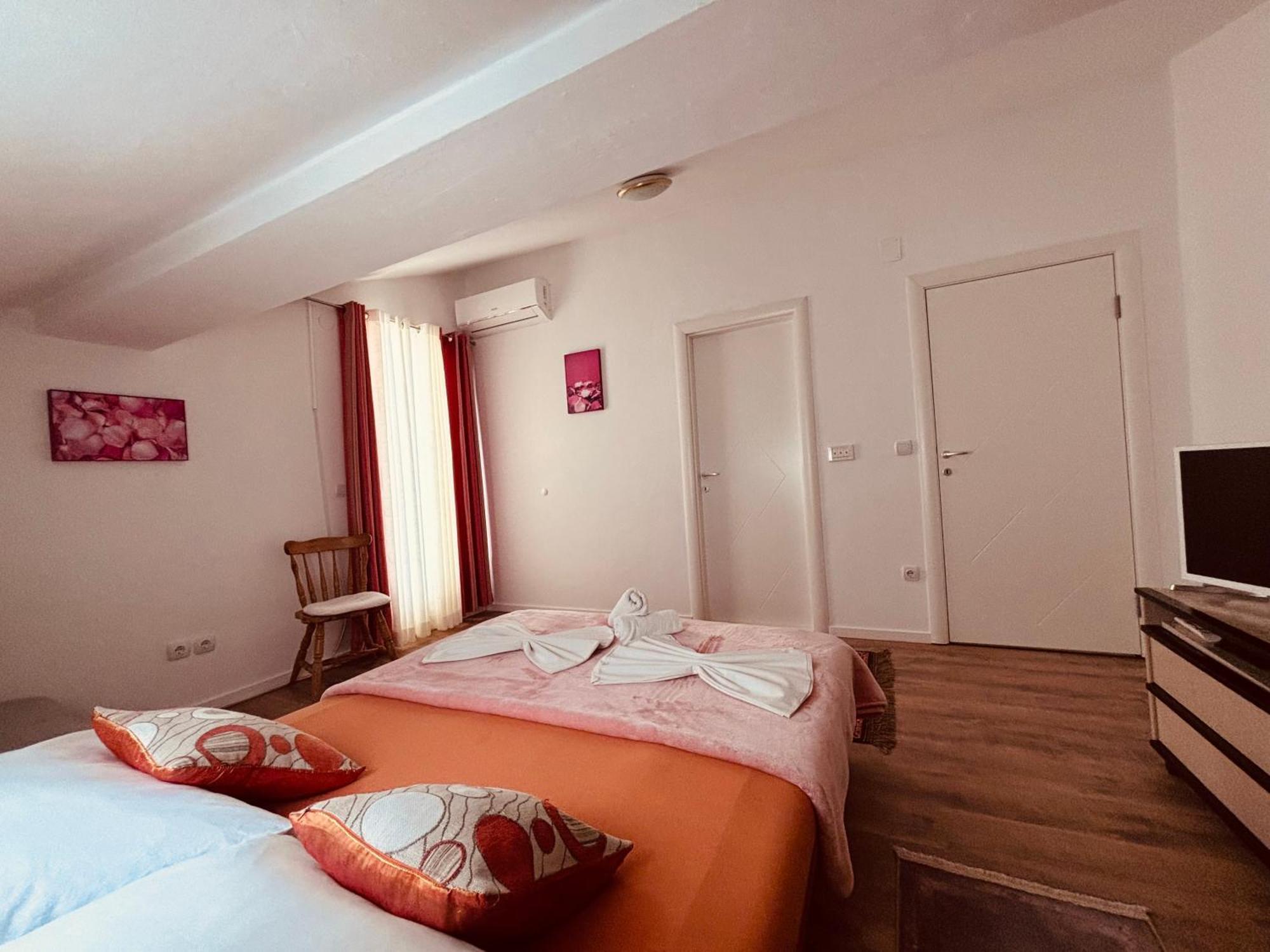 Rooms & App Minka Jadranovo Εξωτερικό φωτογραφία